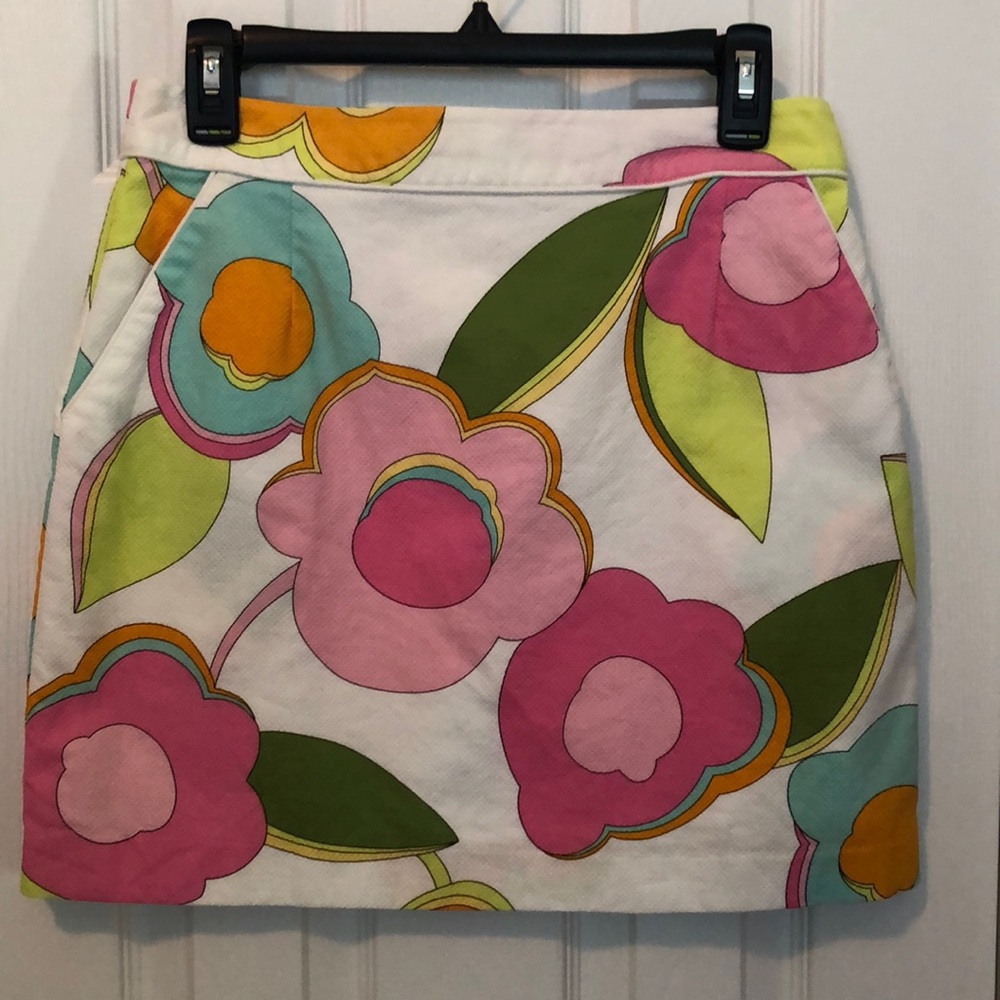 Vintage 1960-70’s Skirt is Beautiful! Excellent Condition, All-Cotton, Sz-L